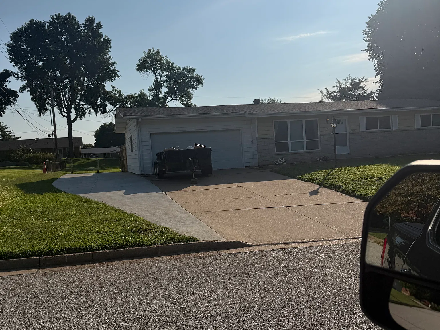 3 bed, 1.5 bath, 1080 sqft, $2,175 — Photo 4
