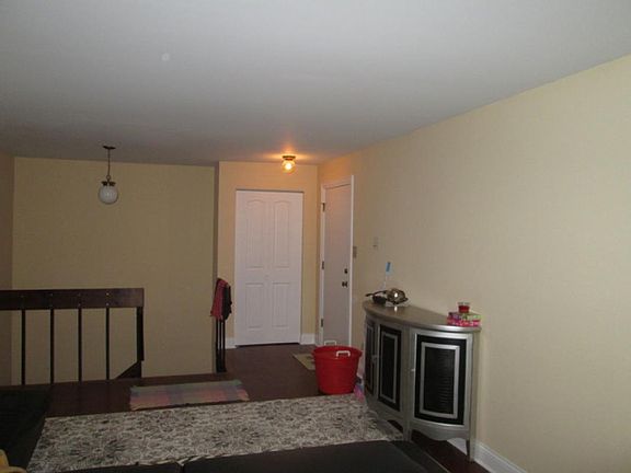 5th image of 9561 Arrowhead Dr Unit 1A