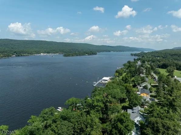 179 Long Pond Rd, West Milford Twp., NJ 07421