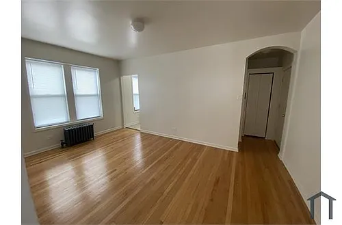 7 S Mayfield Ave #301 Photo 1