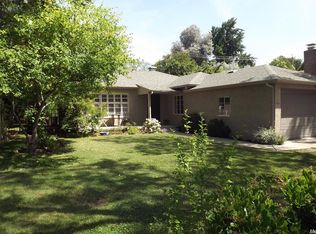 1067 S Country Club Blvd, Stockton, CA 95204