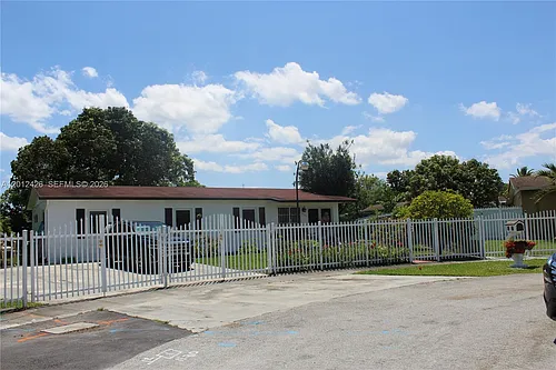 30724 SW 154th Ct Photo 1
