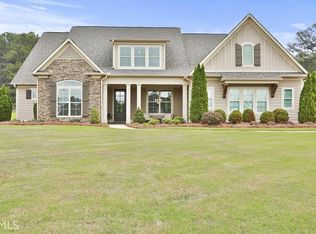 120 Bergen Dr, Fayetteville, GA 30215
