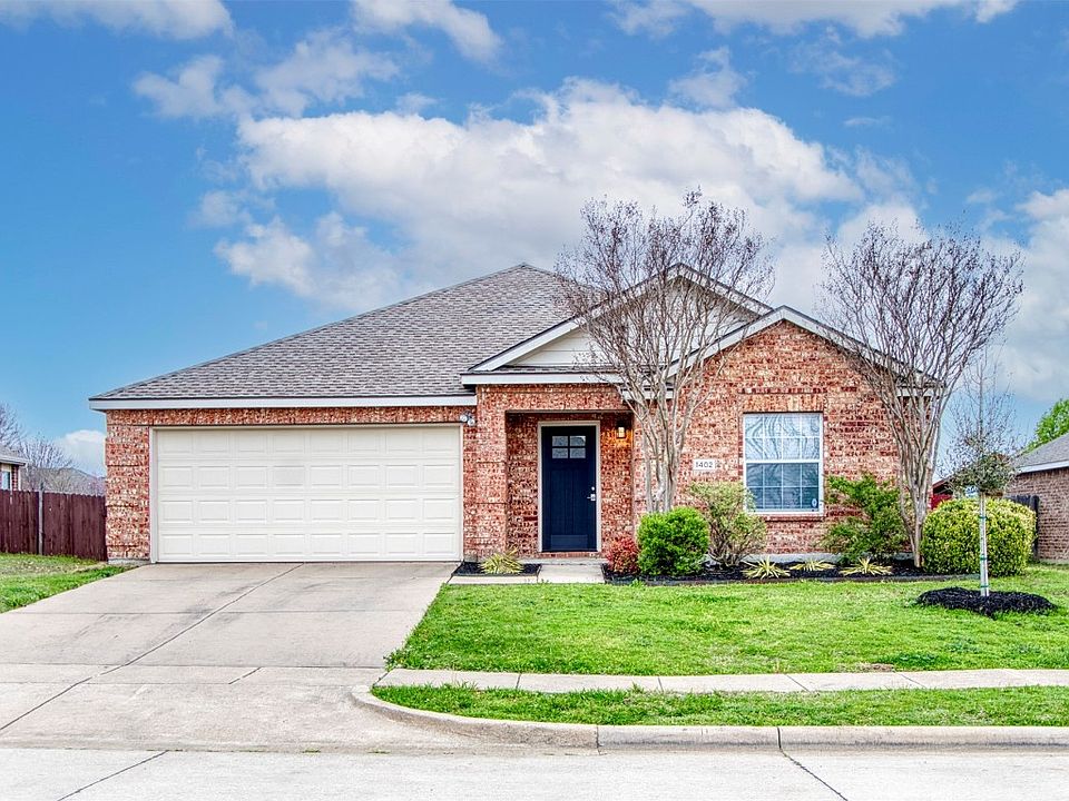 1st image of 1402 Barbour Dr