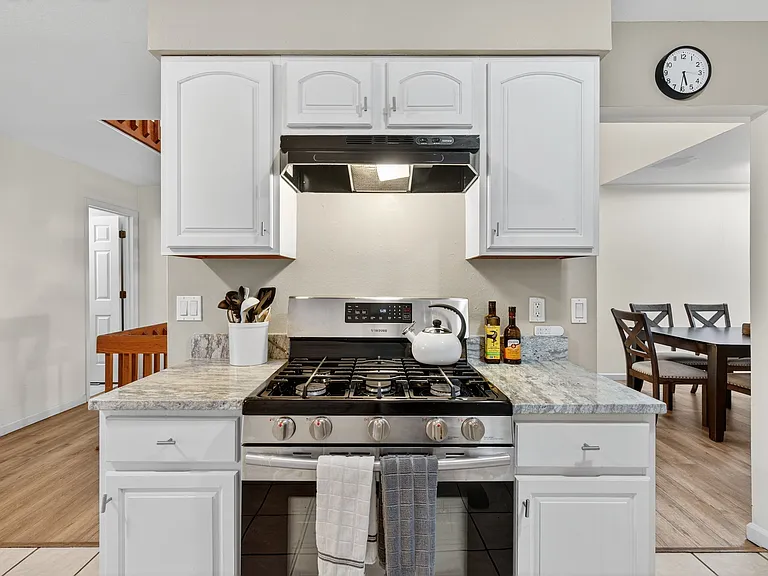 11502 Cedar Walk Dr — Photo 8