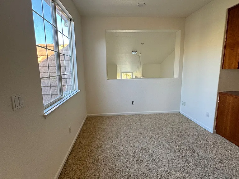 37815 Fernwood Ct — Photo 6