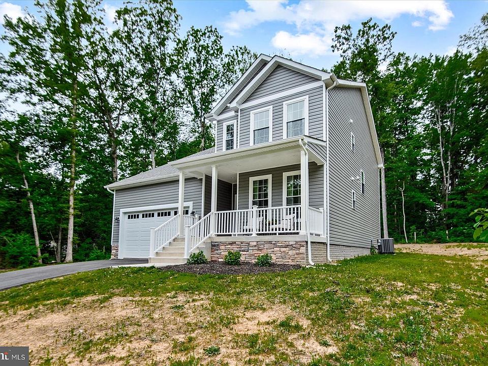1st image of 216 Saylers Creek Rd