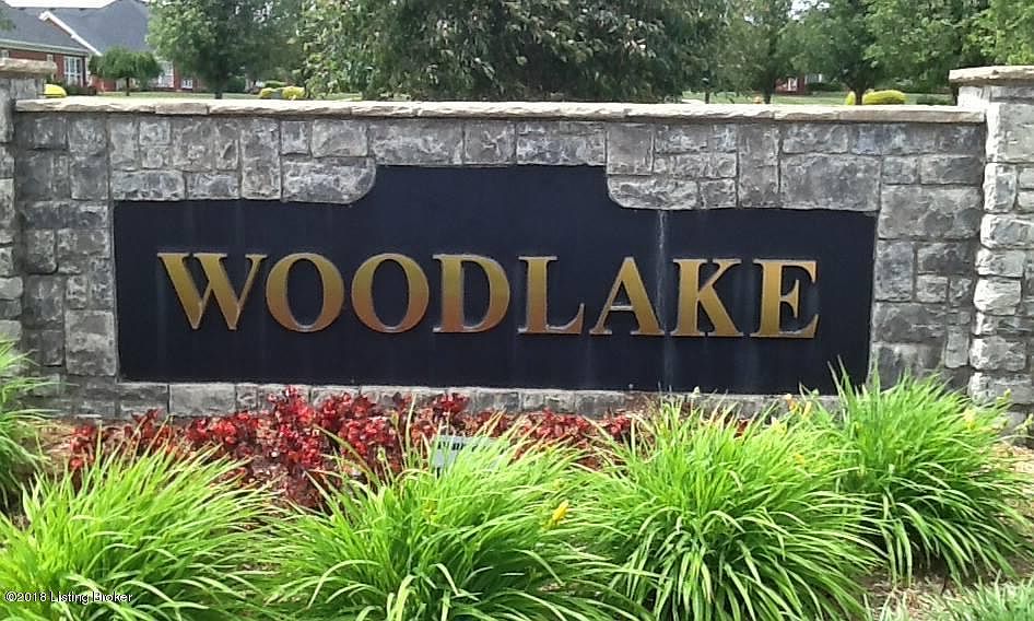1st image of 614 E Woodlake Cir