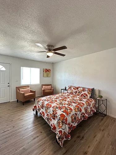 15628 K St #6 Photo 1