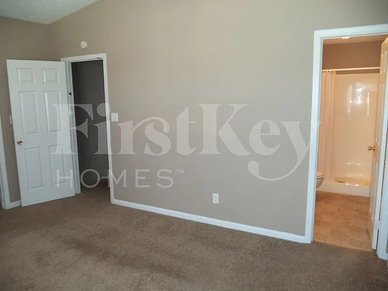10022 Arapahoe Dr — Photo 9