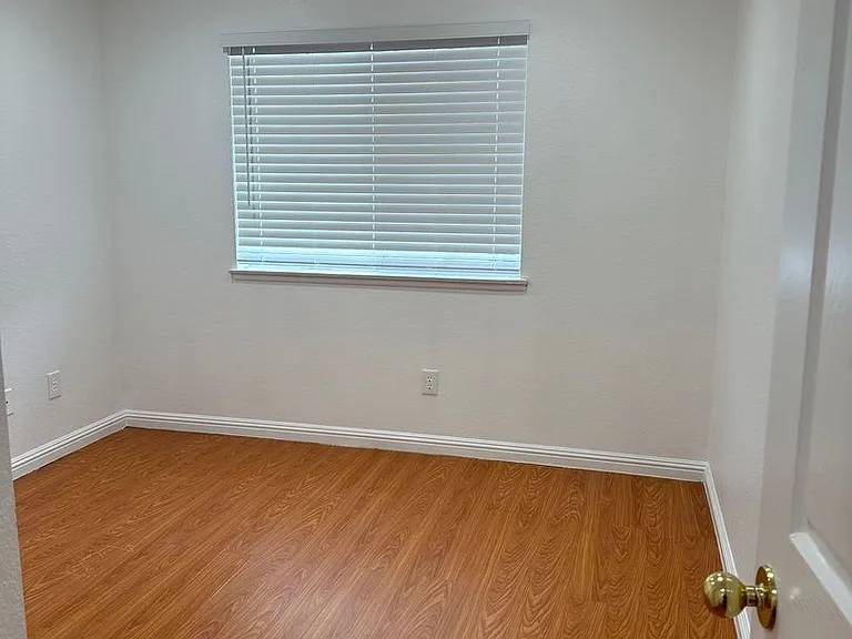 1825 Nixon Ave — Photo 46