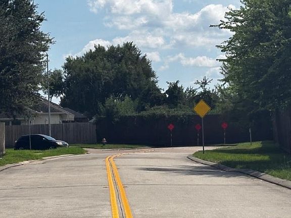 5th image of 2603 Fair Oak St