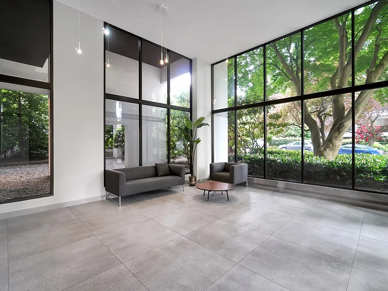 1501 Haro St — Photo 8