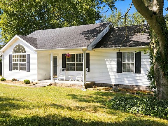 3rd image of 1119 Sentry Ct