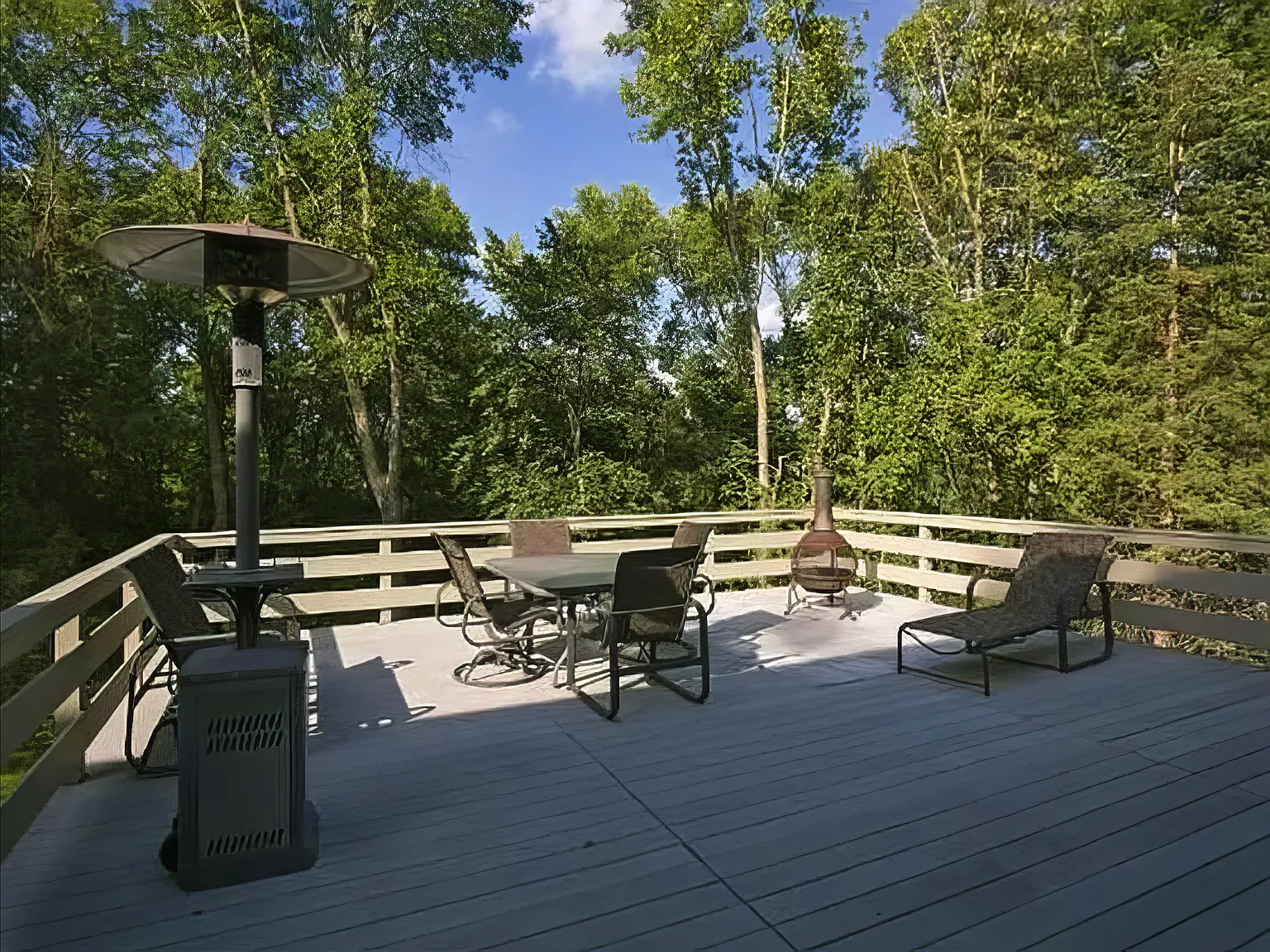 2100 Webber Hills Road — Photo 4