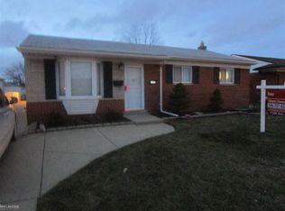 17917 E Thirteen Mile Rd, Fraser, MI 48026