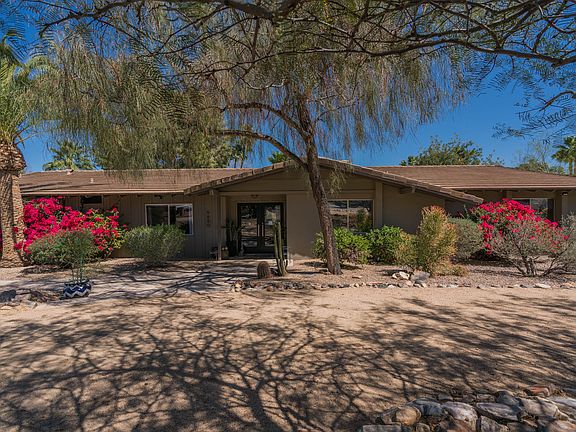4th image of 4480 E Sunset Dr