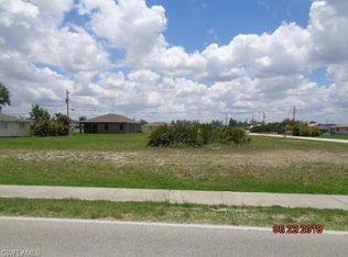3015 Skyline Blvd, Cape Coral, FL 33914