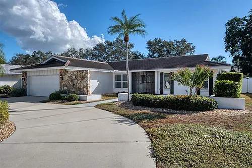 2926 Captiva Dr Photo 1