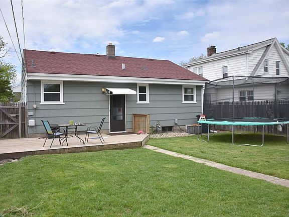 2nd image of 1948 Inglewood Pl