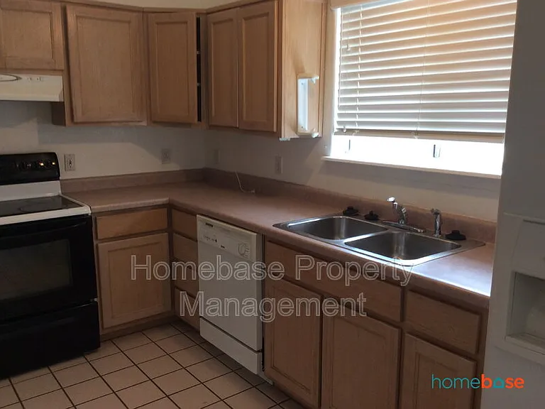 4404 Atlantic St — Photo 12