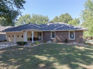 2300 Rhonda Rd, Excelsior Springs, MO 64024