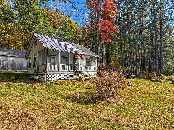 4th image of 311 Lake Road