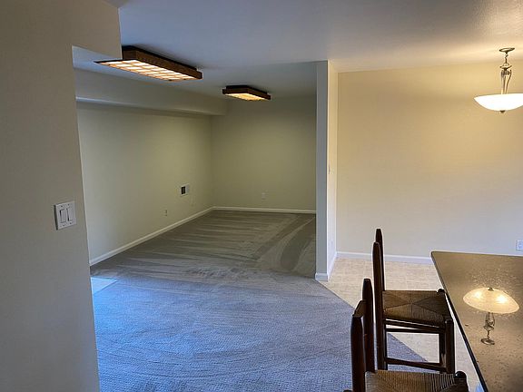 5th image of 10880 Ettrick St #2
