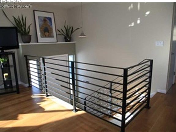 new custom staircase railing