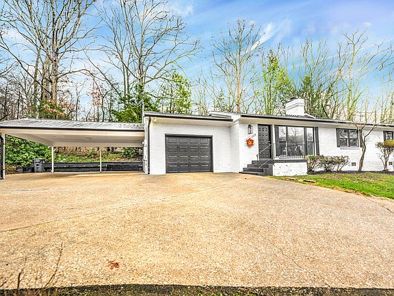 2nd image of 1220 Pilleaux Dr
