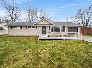 7452 Goldenrod Dr, Mentor On The Lake, OH 44060
