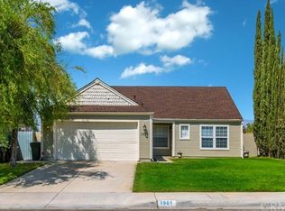 1901 Clear Creek Ln, Colton, CA 92324