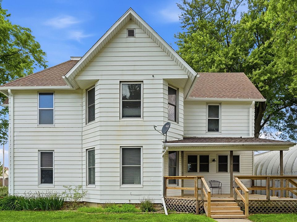 1st image of 407 Kinzie Ave