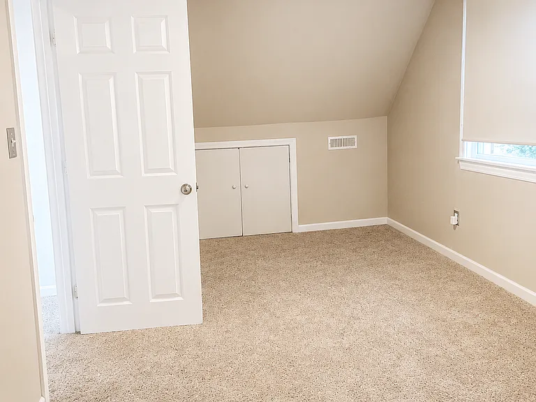 607 Lee St — Photo 18