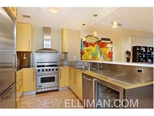 Rented by Douglas Elliman | media 23