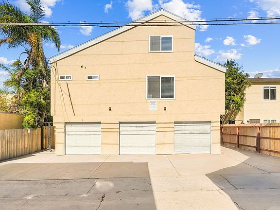 2nd image of 3843 Riviera Dr #3