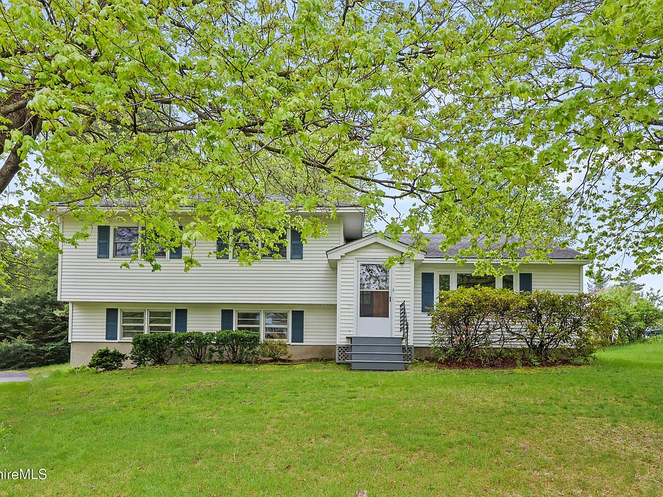 1st image of 35 Bruce Dr