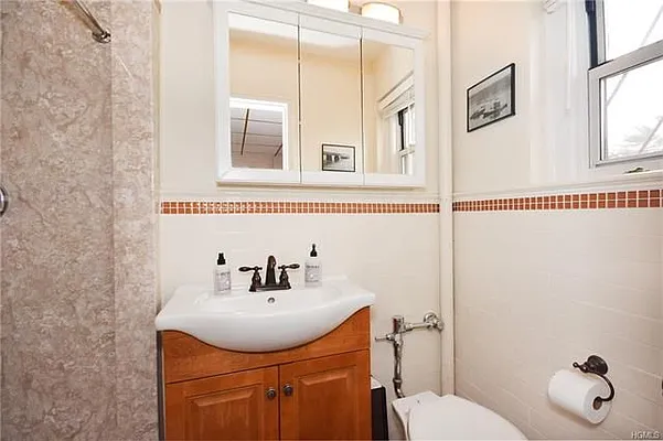 Sold by Douglas Elliman | media 6