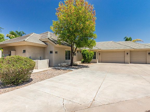 2nd image of 2334 E Cloud Dr