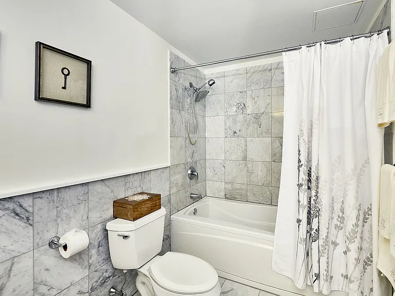 110 Cypress St — Photo 7