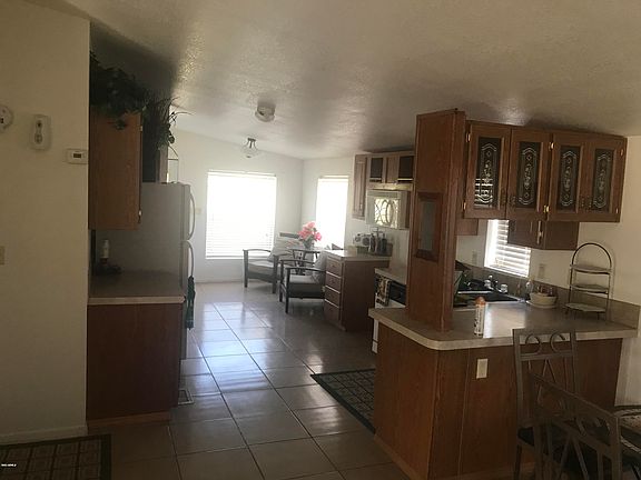 5th image of 1033 S 349th Ave