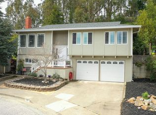 26 Spruce Ct, Pacifica, CA 94044