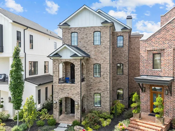 16 Augusta Walk Ave, Greenville, SC 29605