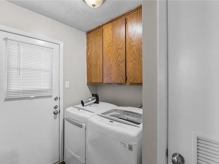 714 San Benito Dr — Photo 18