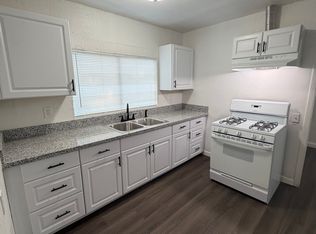 2203 E McKenzie Ave, Fresno, CA 93701