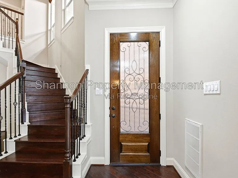 5642 Petty St #A — Photo 4