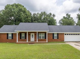 131 Edinborough Dr, Leesburg, GA 31763
