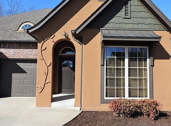 3rd image of 3404 Harbour Town Pl