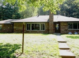 108 Battle Creek Rd, Saint Paul, MN 55119