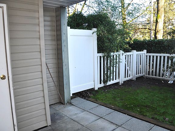 5th image of 8880 Jones Rd #132